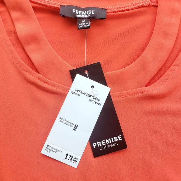 Premise Cut Out Dress - Picture 4 of 8